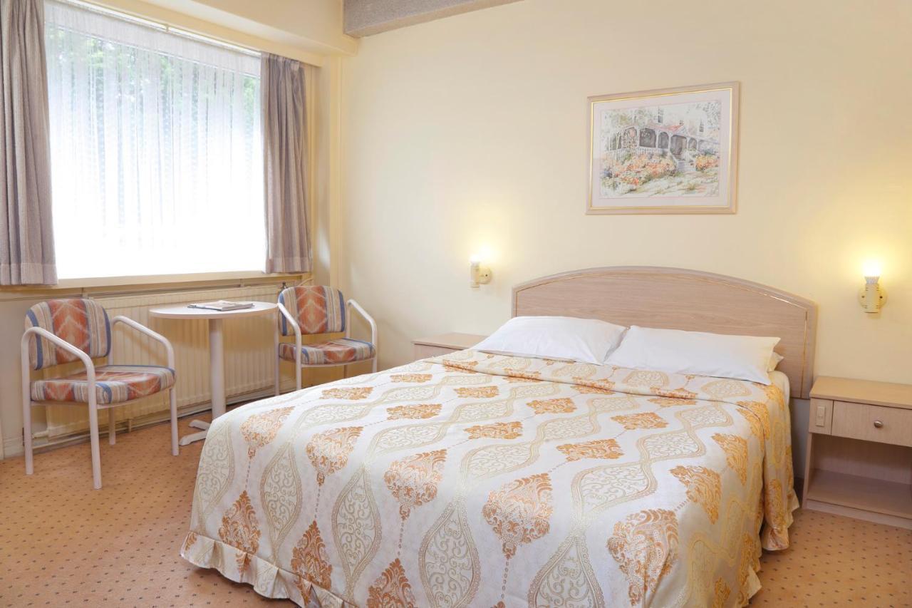 The Clarendon 3* Katoomba